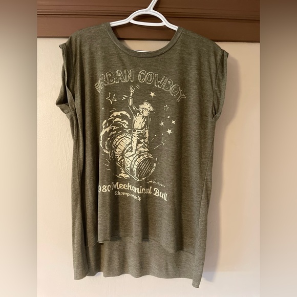 Country deep, size medium, army green graphic tank top - Picture 4 of 4